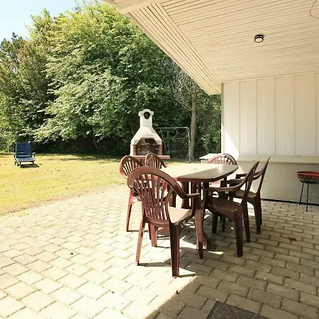 Holiday home Four-bedroom Holiday In 5 *